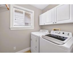 19442 67a Avenue, Surrey, BC V4N5T4 Photo 23