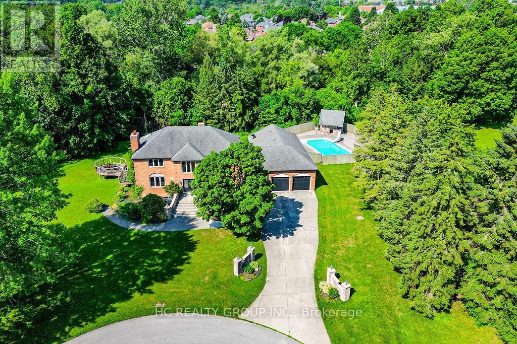 12 BUNTING COURT - 32