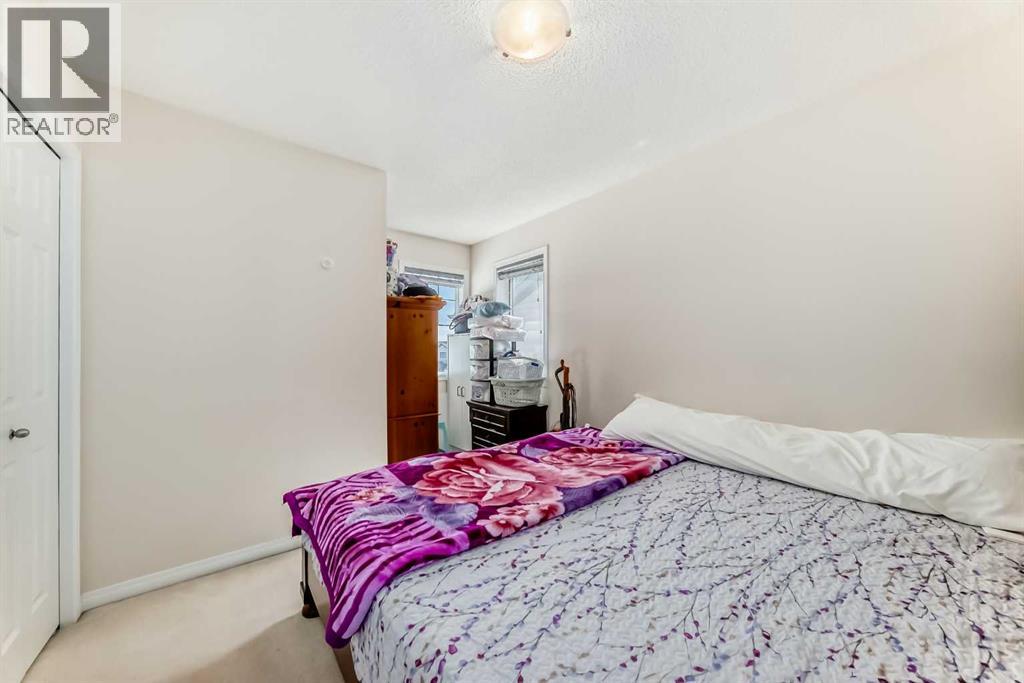 151 COVEPARK Green NE - 23