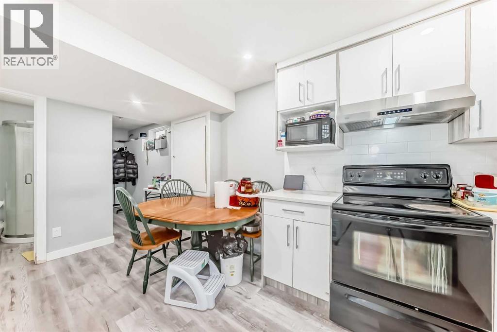 151 COVEPARK Green NE - 36