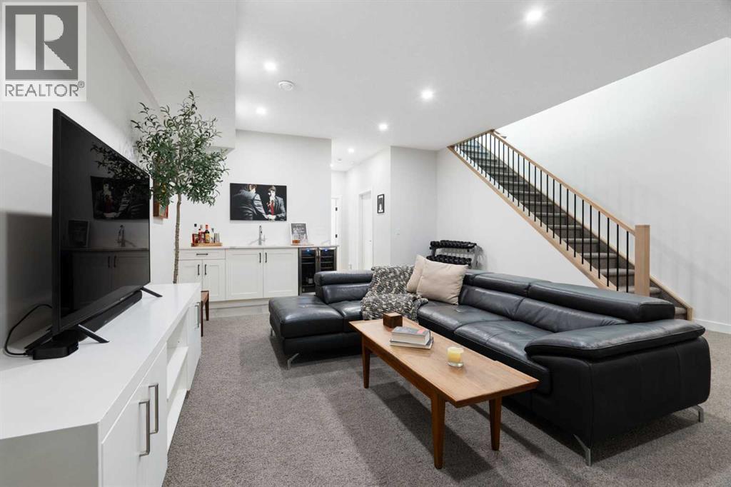 1141 Renfrew Drive NE - 36
