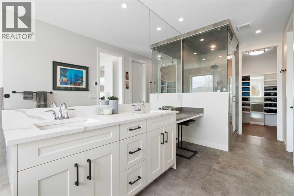 1141 Renfrew Drive NE - 5