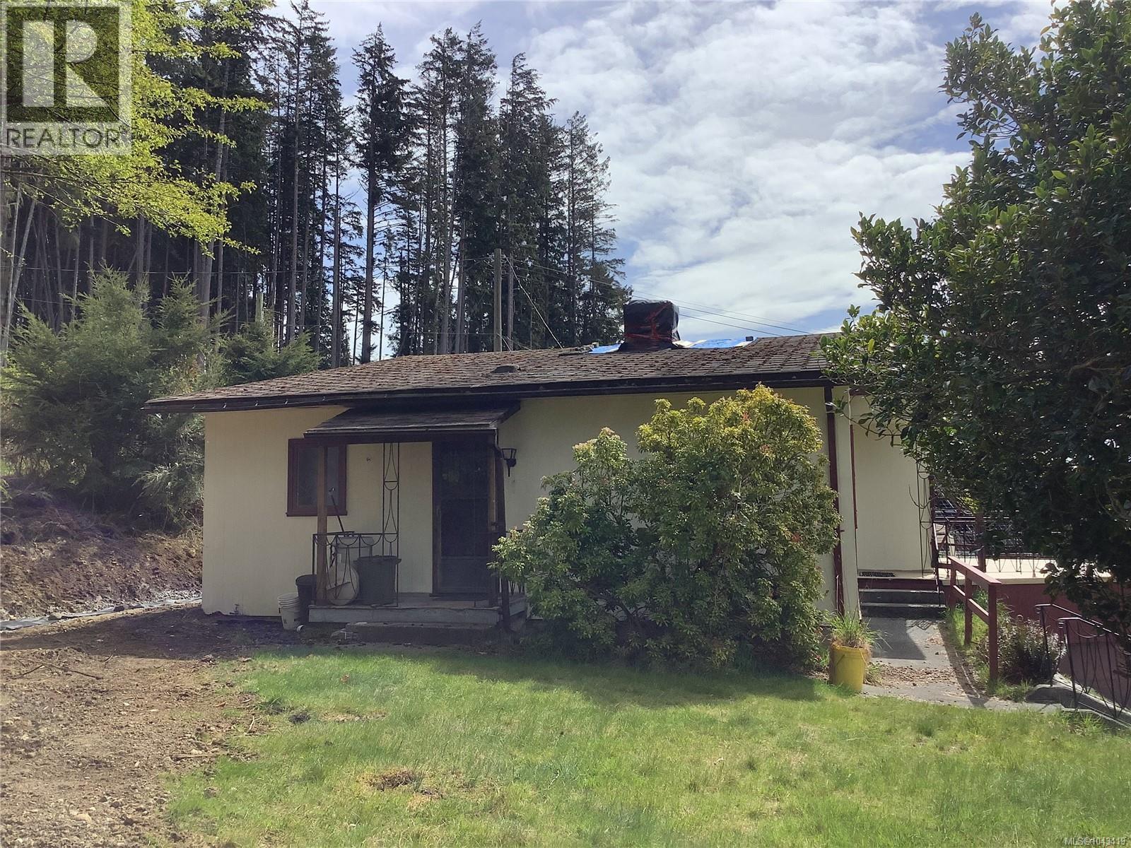 395 2nd St - 16