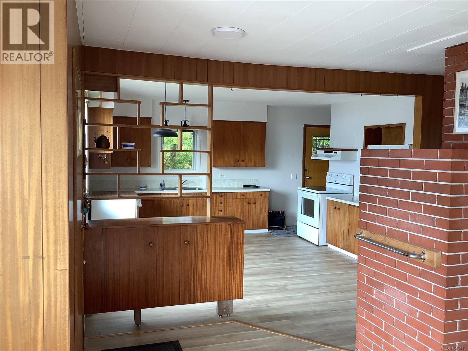 395 2nd St - 4