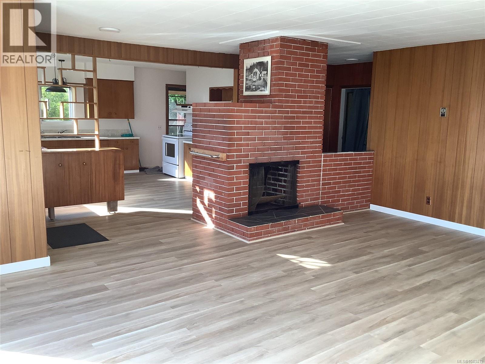 395 2nd St - 5