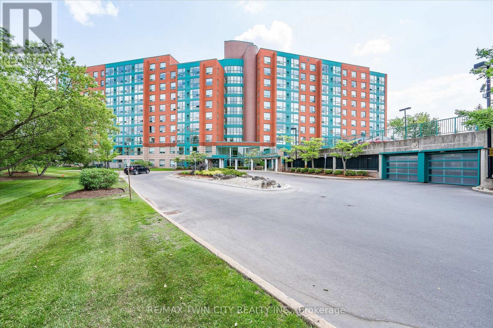 #514 55 BLUE SPRINGS DRIVE - 1