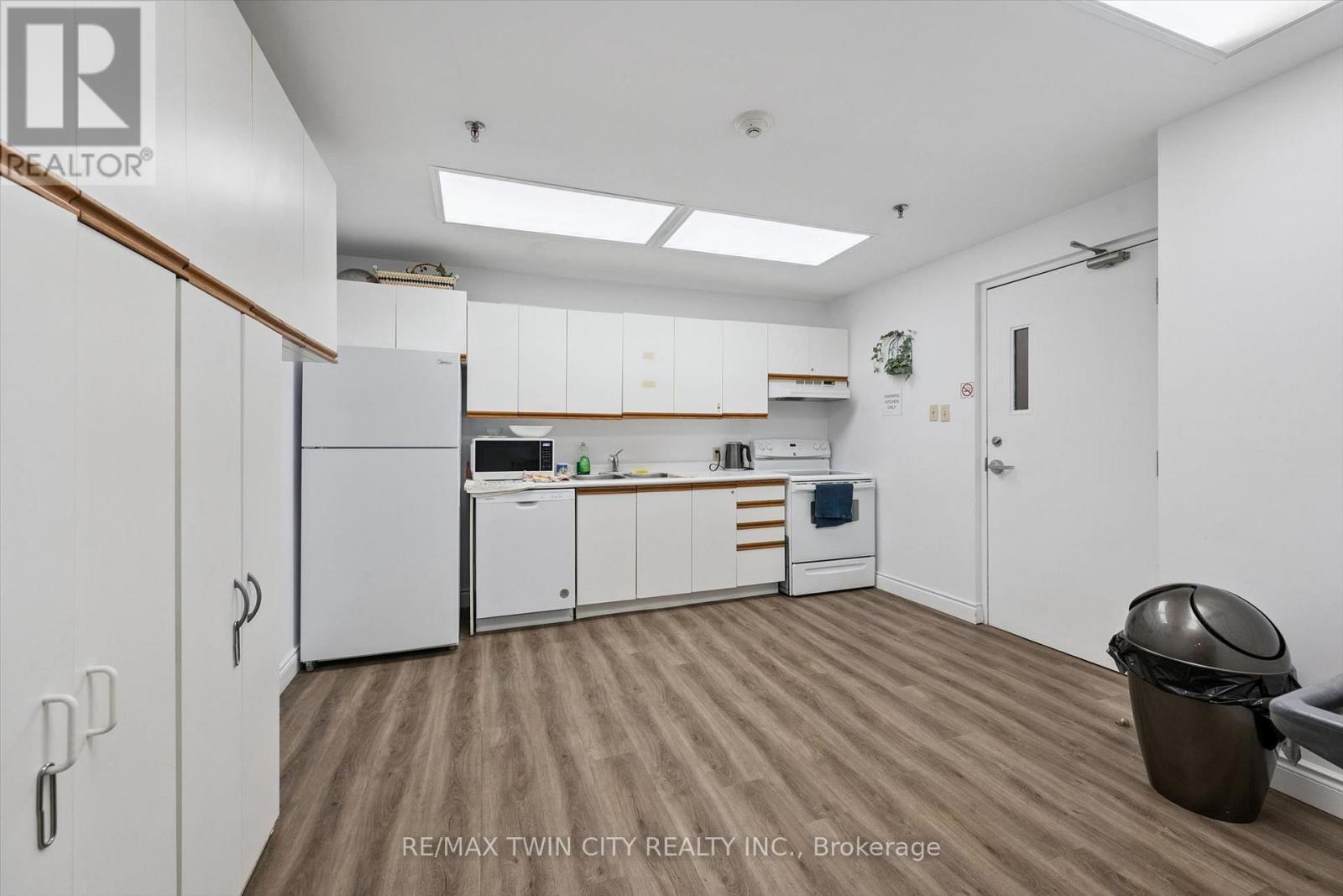#514 55 BLUE SPRINGS DRIVE - 24