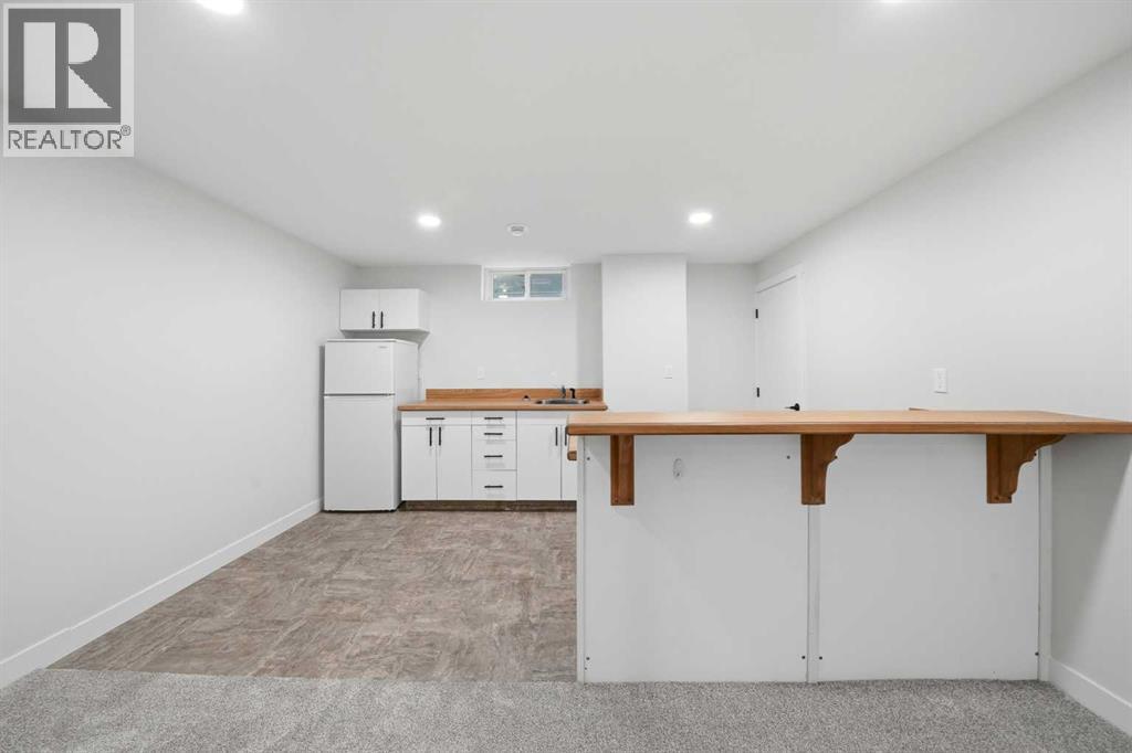 105 Cunningham Crescent - 24