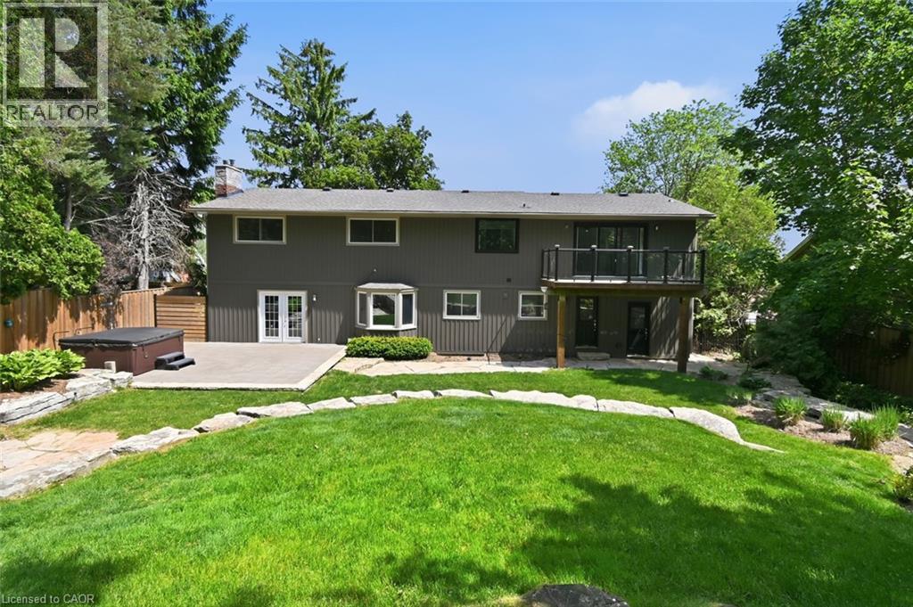 94 DORCHESTER Drive - Image 45