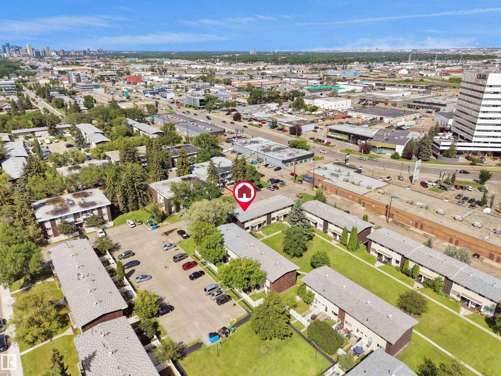 10446 55 AV NW - 7