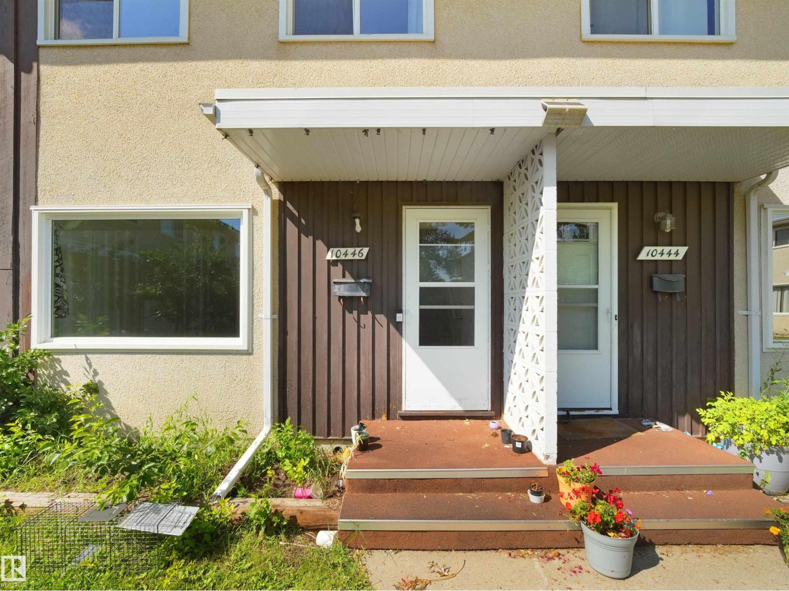 10446 55 AV NW - 8