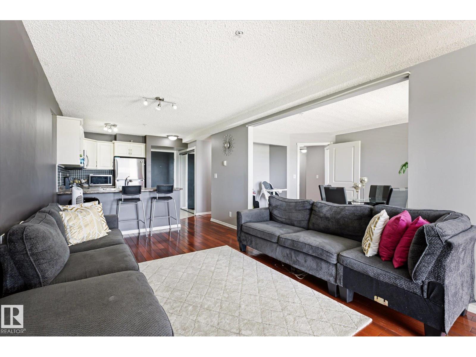 #418 17404 64 AV NW - 14