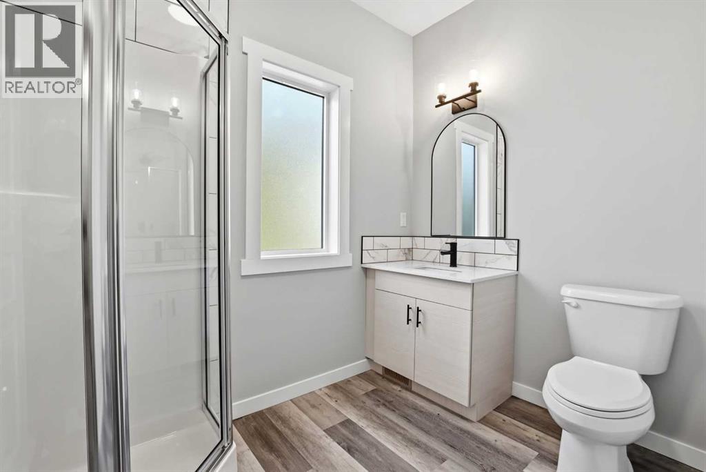 5242 51 Street - 8
