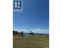 5 Marine Drive, Island View, SK S0G1C0 Photo 8
