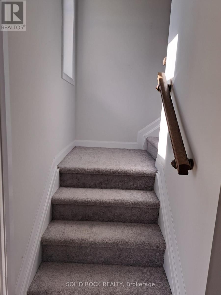 House for Rent in Ottawa – 288 ELSIE MACGILL WALK, Ottawa – By Peter Sagos - Image 4