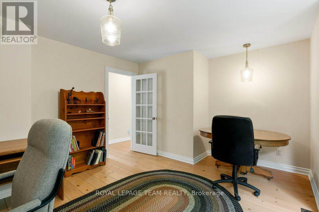 6485 WADDION DRIVE - 27