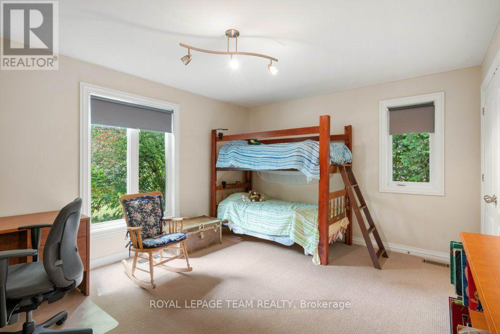 6485 WADDION DRIVE - 28
