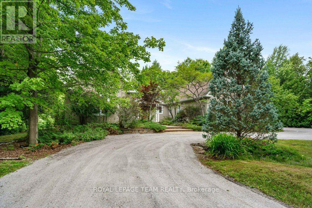 6485 WADDION DRIVE - 3