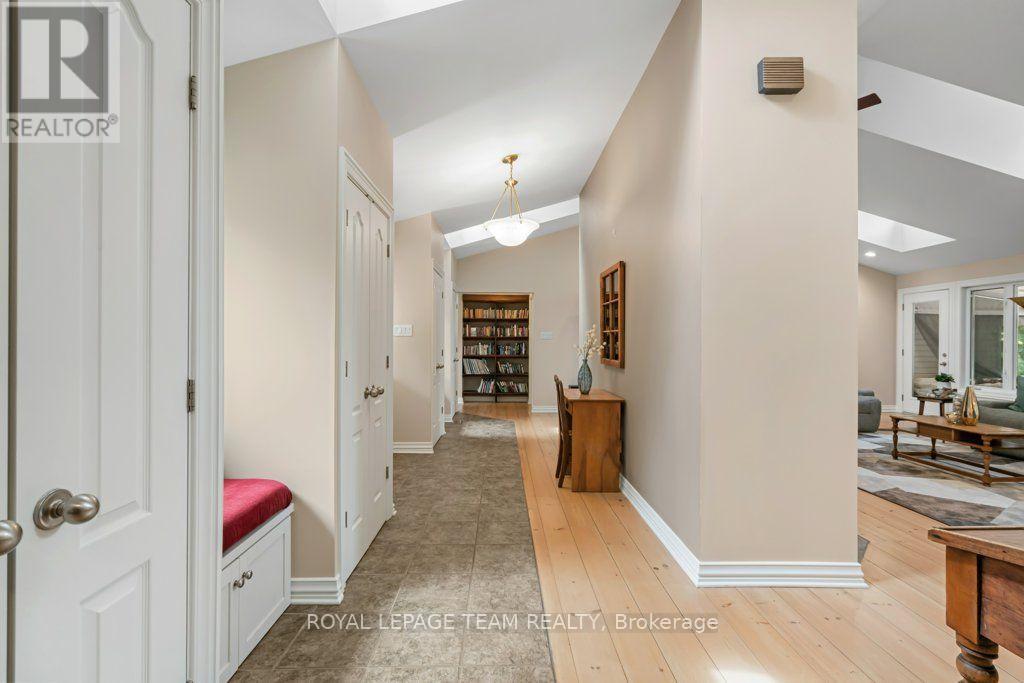 6485 WADDION DRIVE - 5