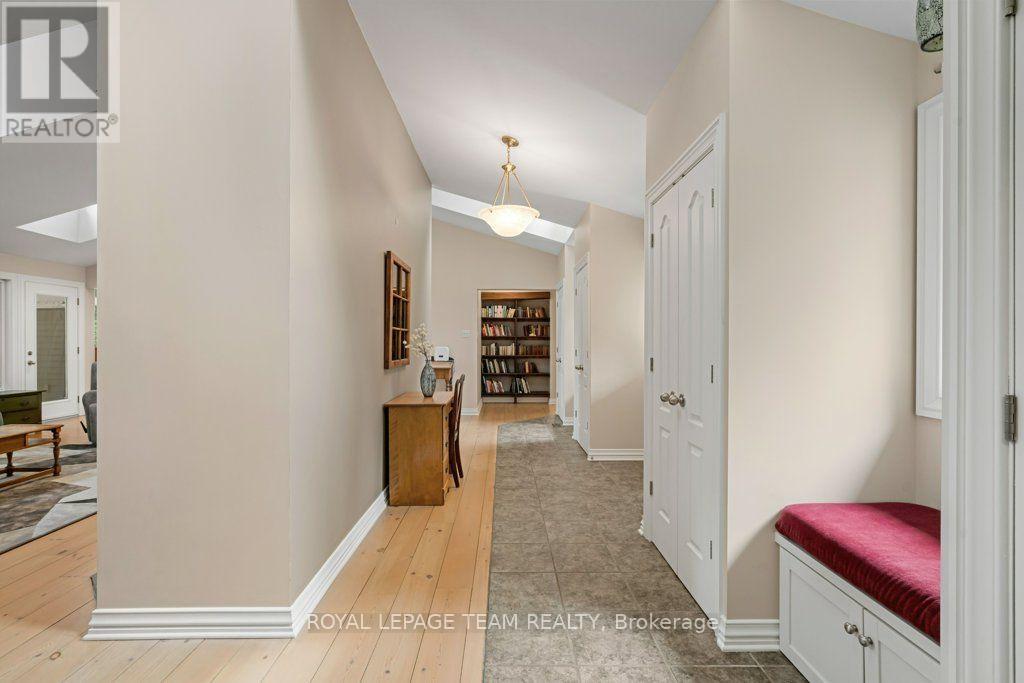 6485 WADDION DRIVE - 6