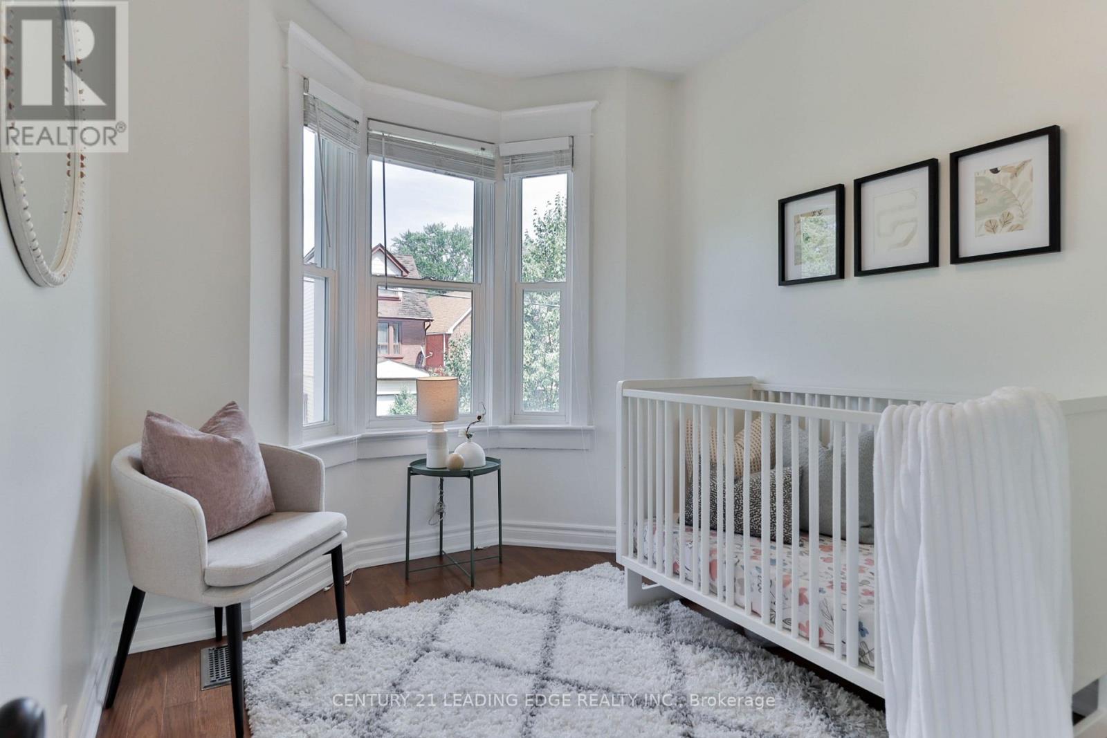 158 PARKMOUNT ROAD - 23