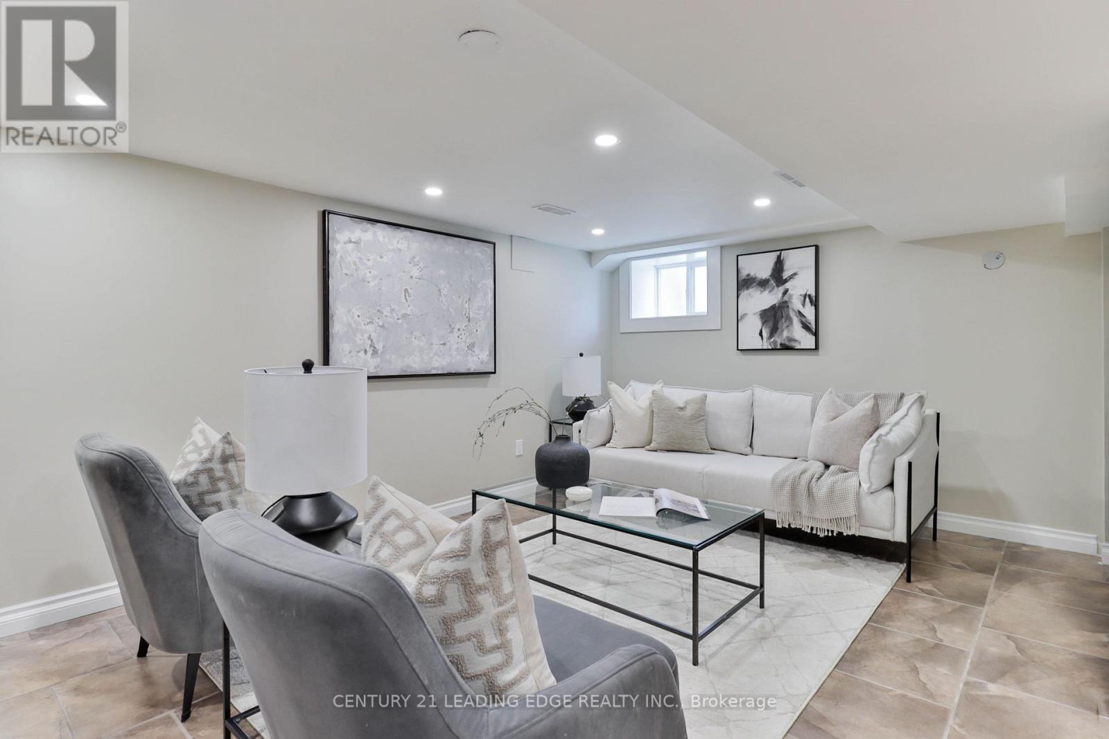 158 PARKMOUNT ROAD - 31