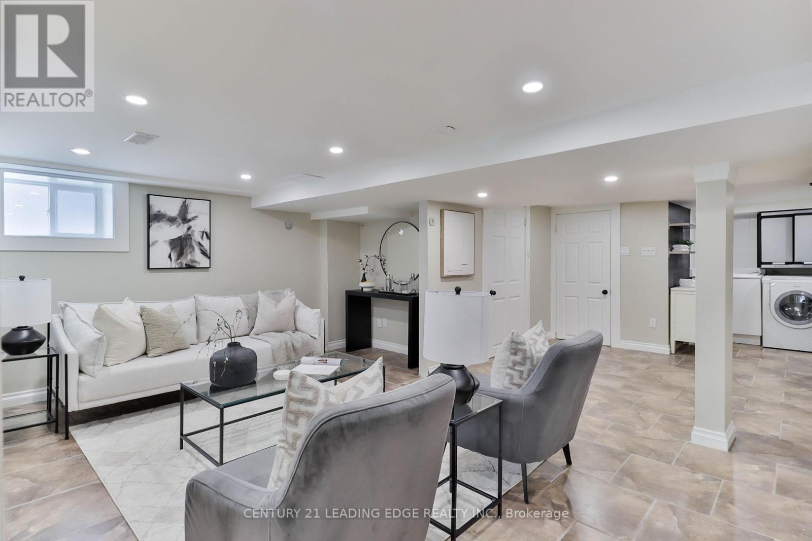 158 PARKMOUNT ROAD - 30