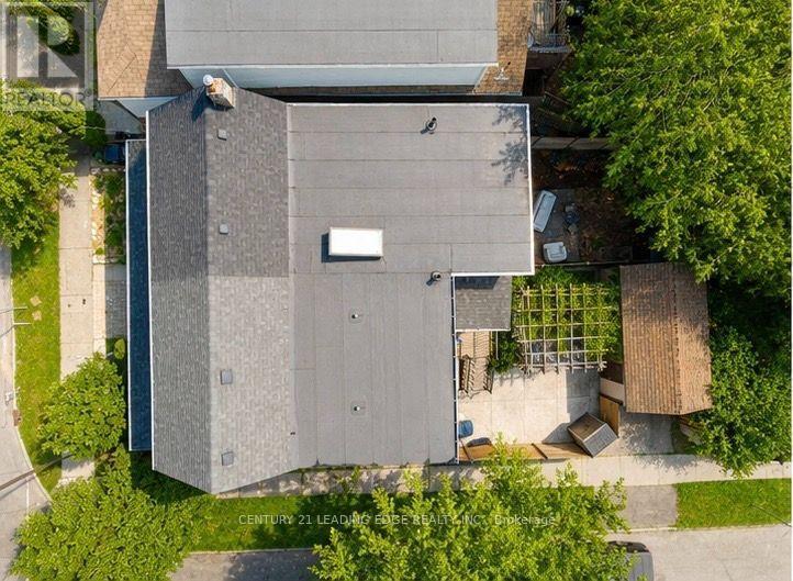 158 PARKMOUNT ROAD - 41