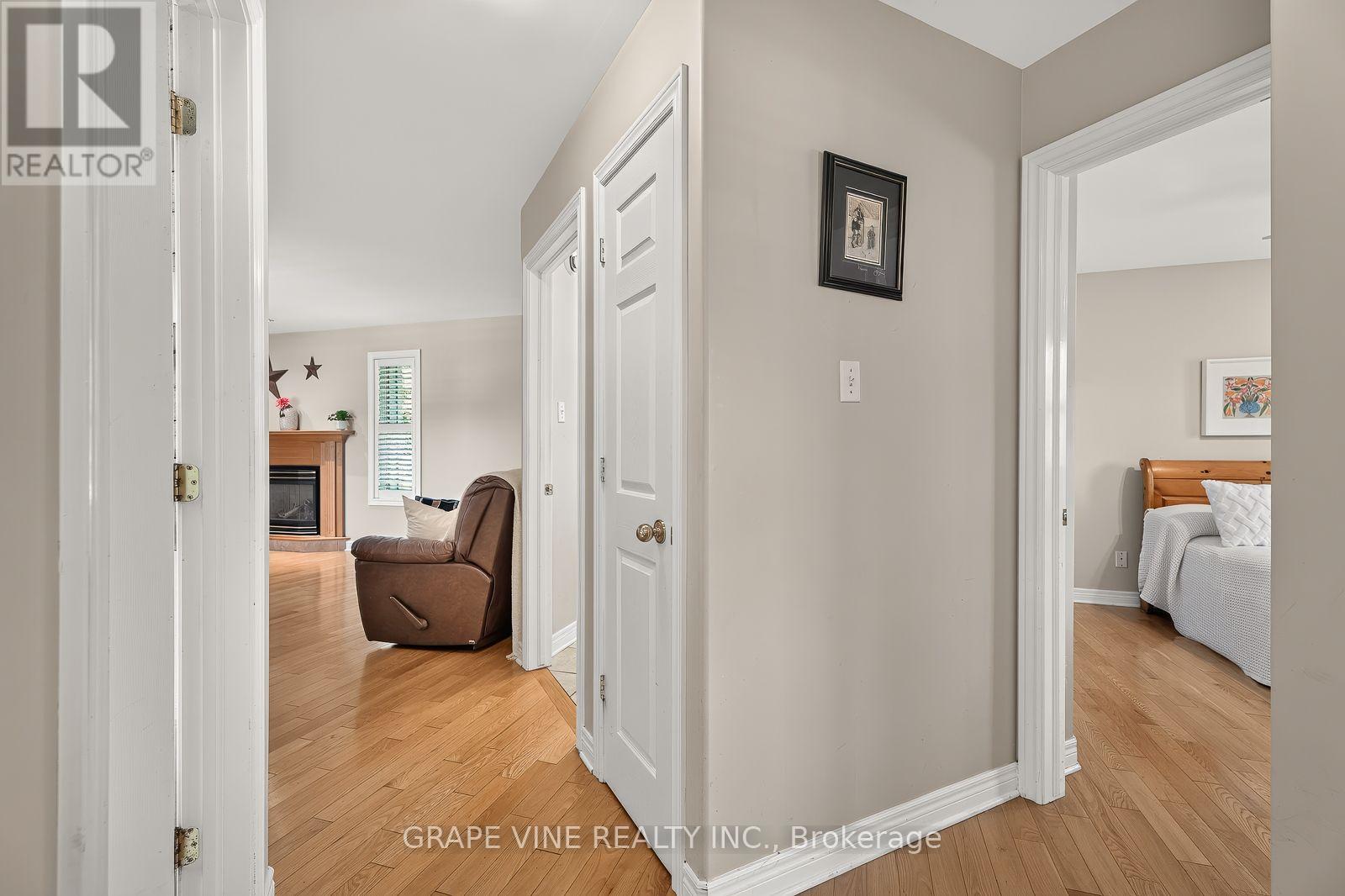 8391 ROWAN DR DRIVE - 28
