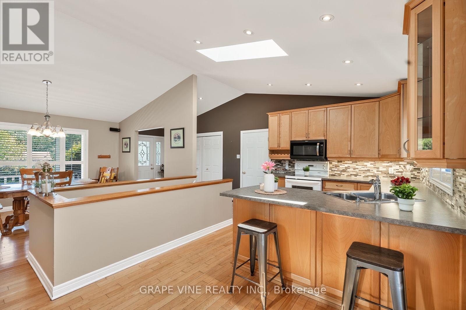 8391 ROWAN DR DRIVE - 26