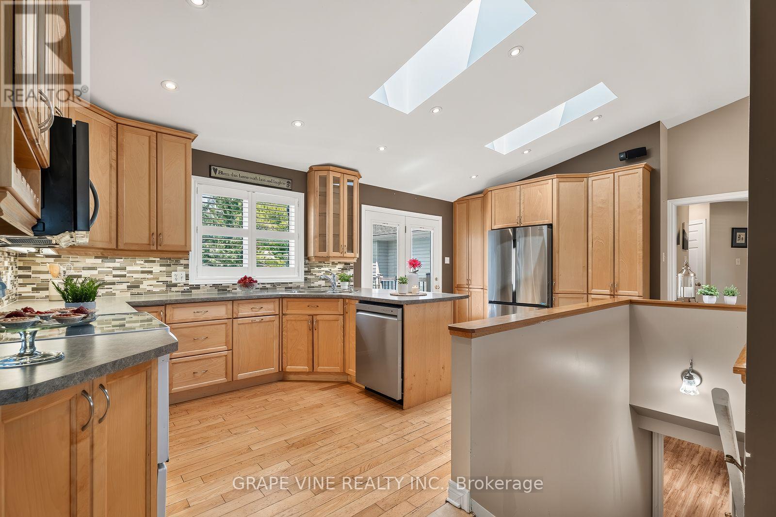 8391 ROWAN DR DRIVE - 27