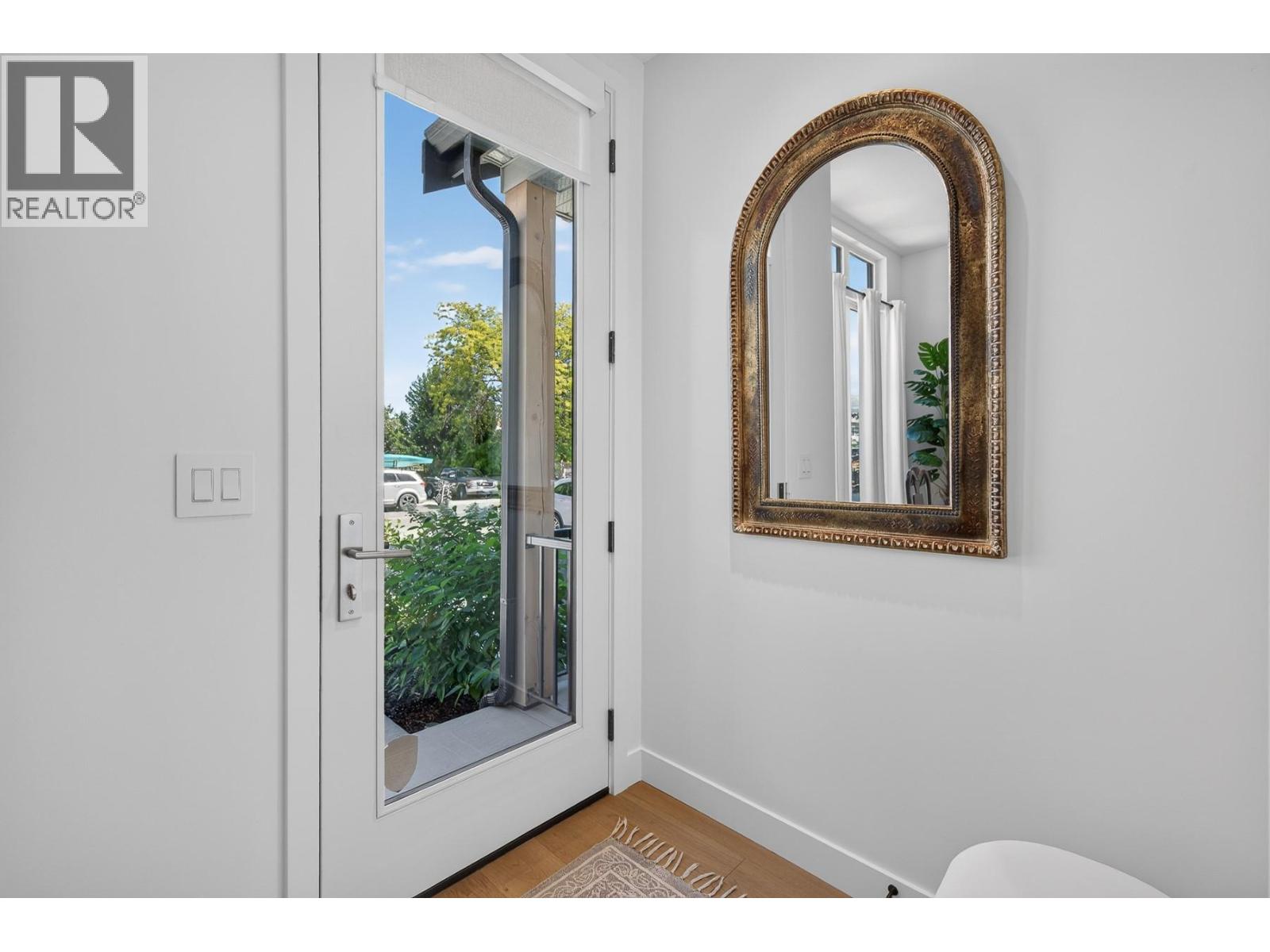803 Francis Avenue - 3