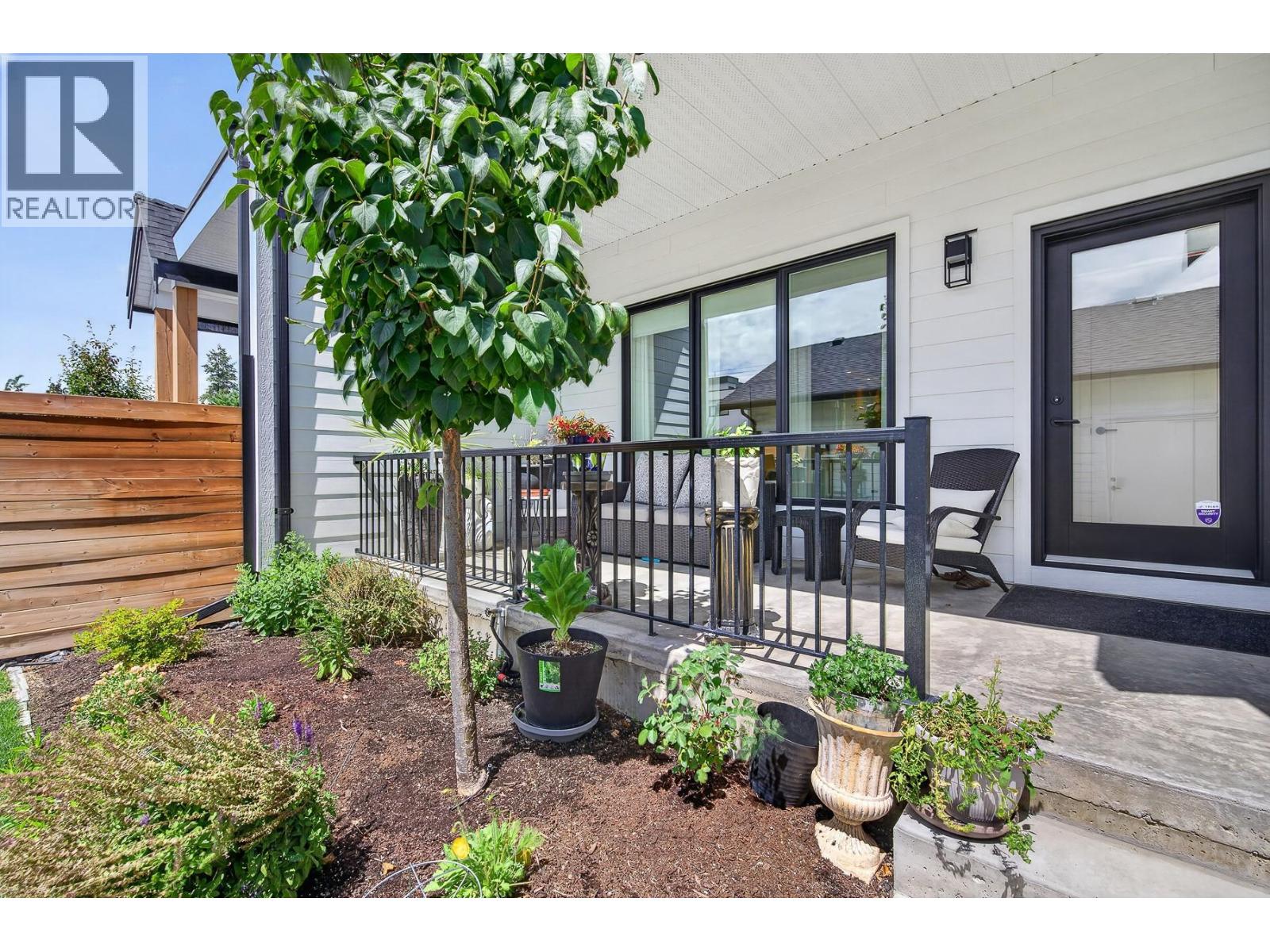 803 Francis Avenue - 64