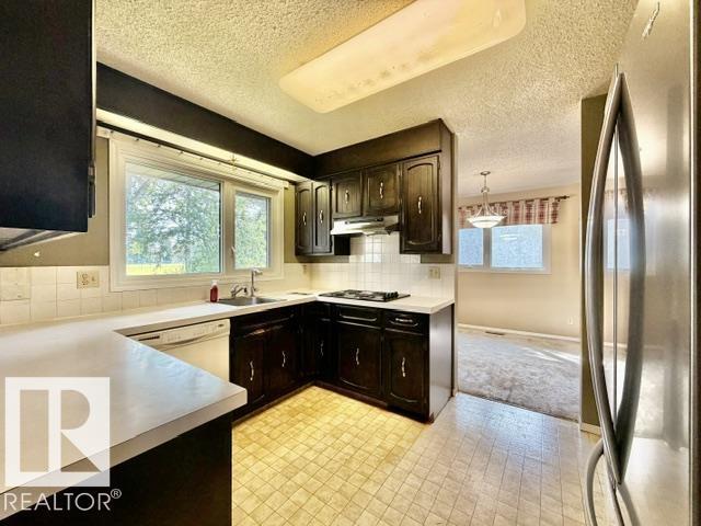 111 Green Ash DR - 11