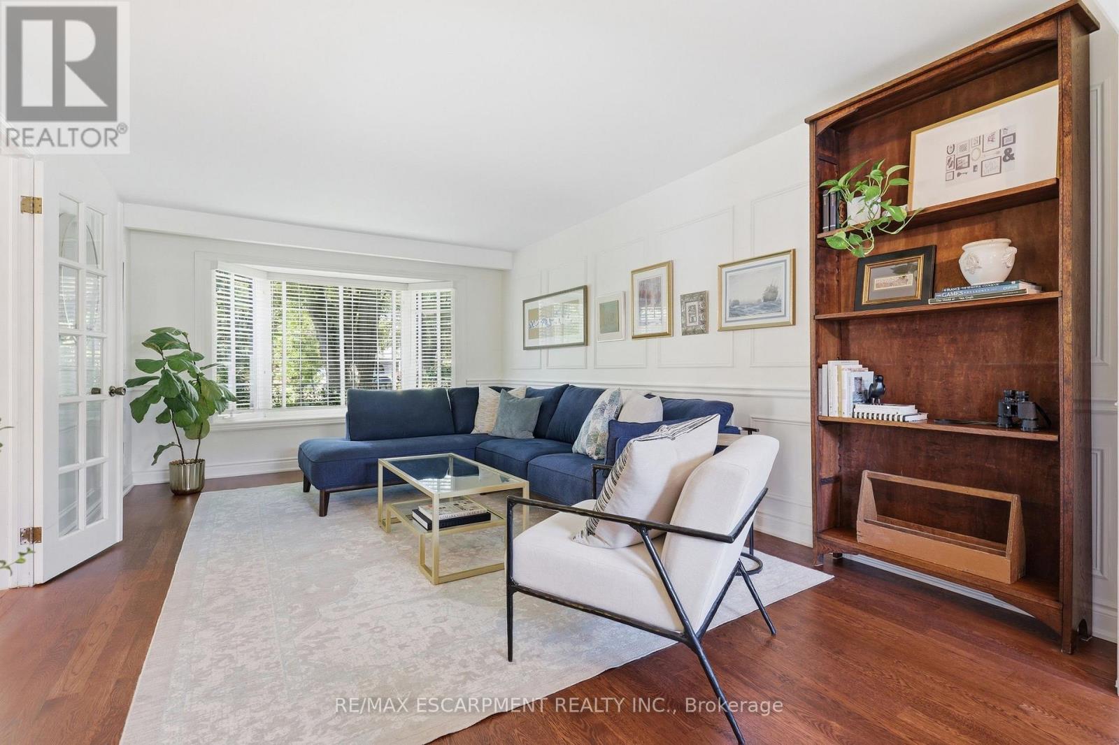 463 GOWLAND CRESCENT - 13
