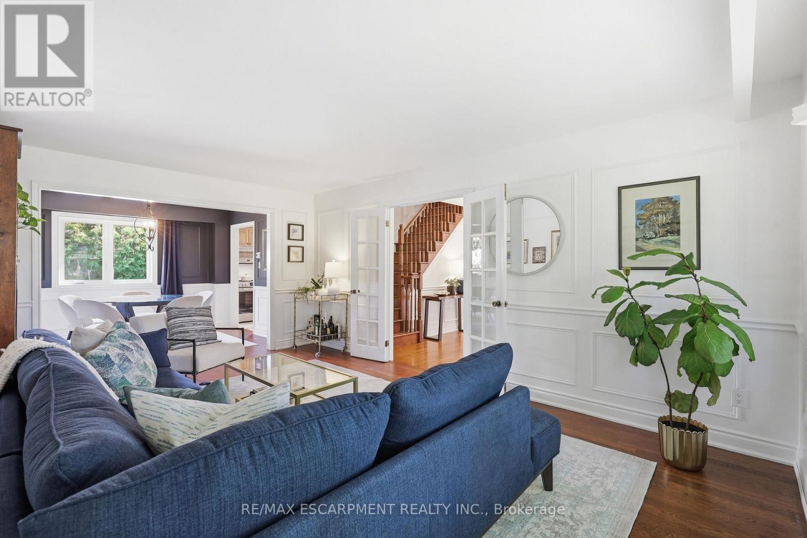 463 GOWLAND CRESCENT - 15