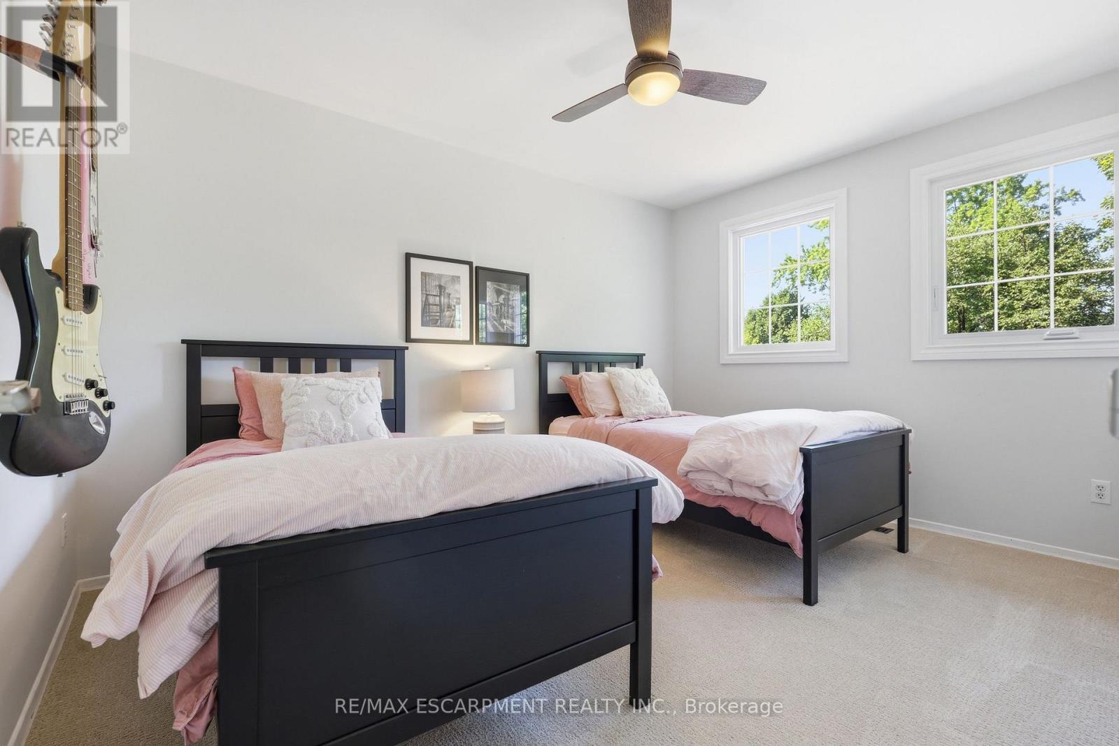 463 GOWLAND CRESCENT - 24