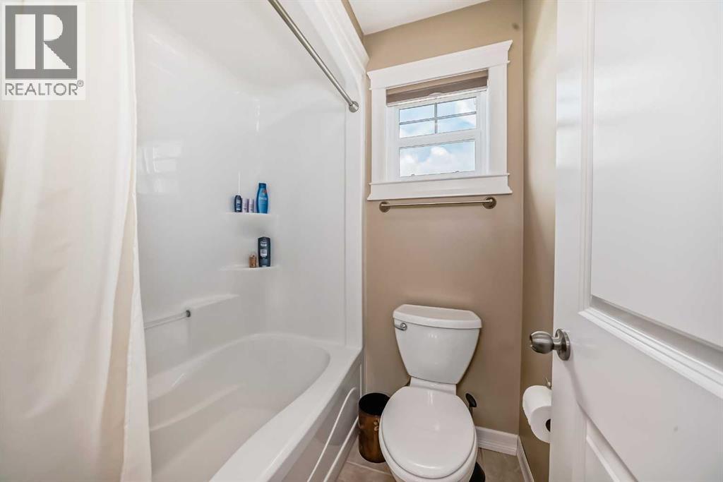 559 Summer Crescent - 29