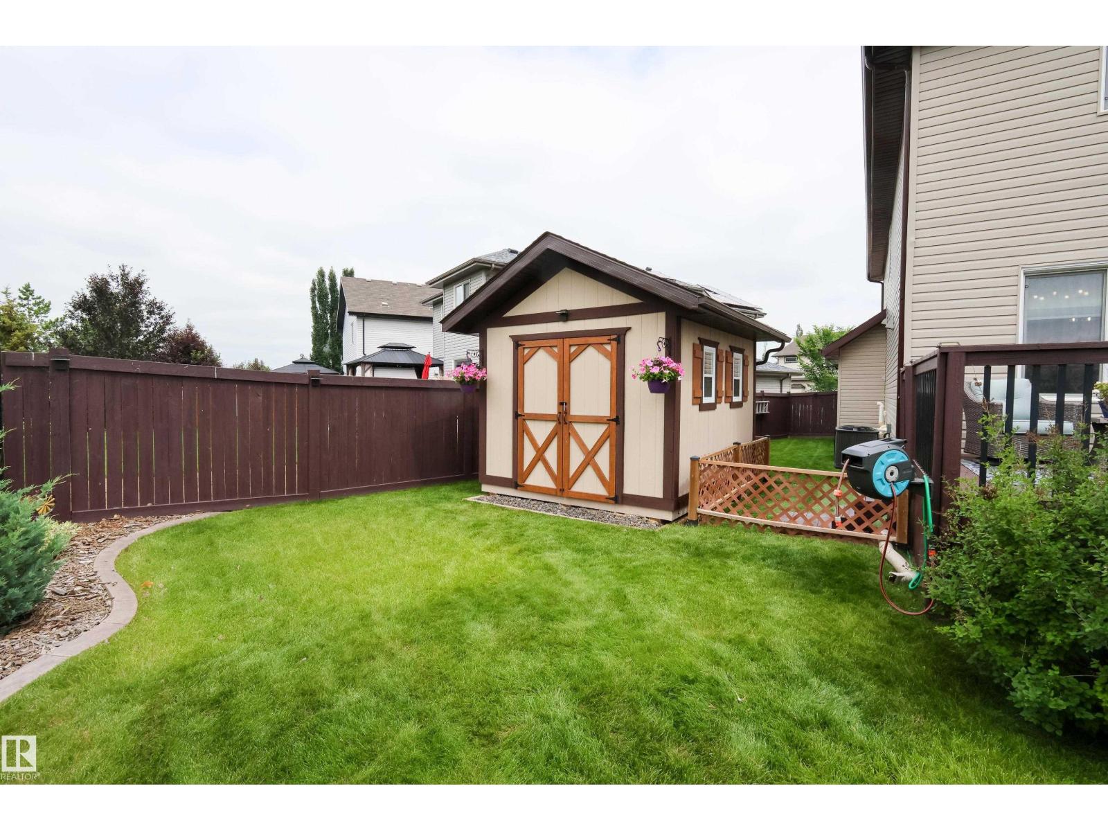 10302 98 ST - 42
