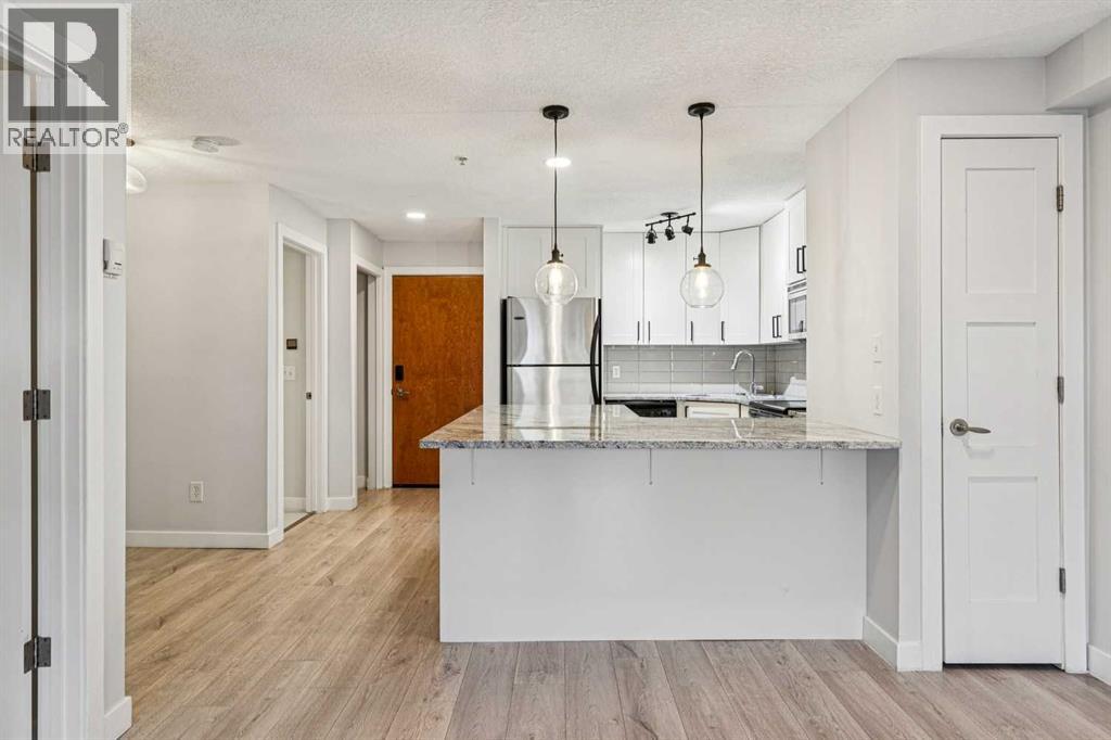 #304 317 19 Avenue SW - 17