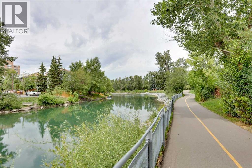 #304 317 19 Avenue SW - 36