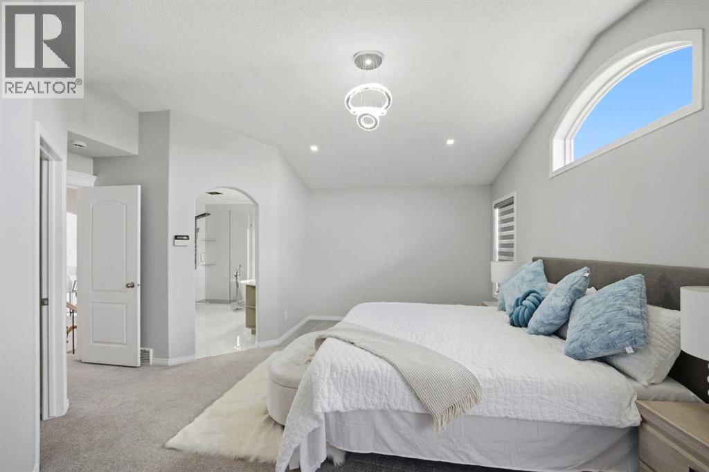 1433 Strathcona Drive SW - 27
