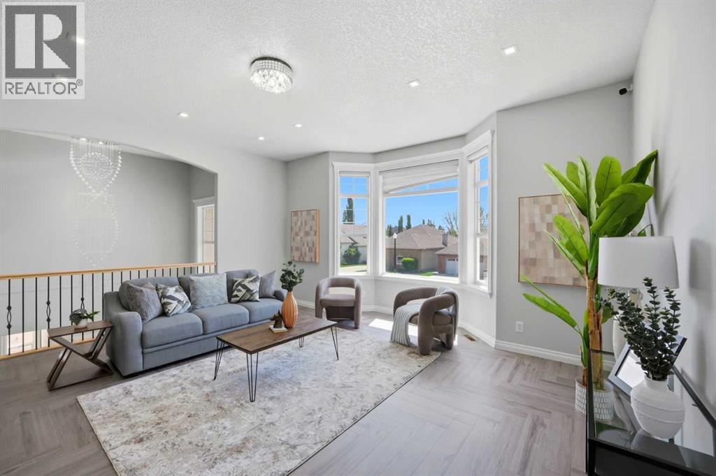1433 Strathcona Drive SW - 23