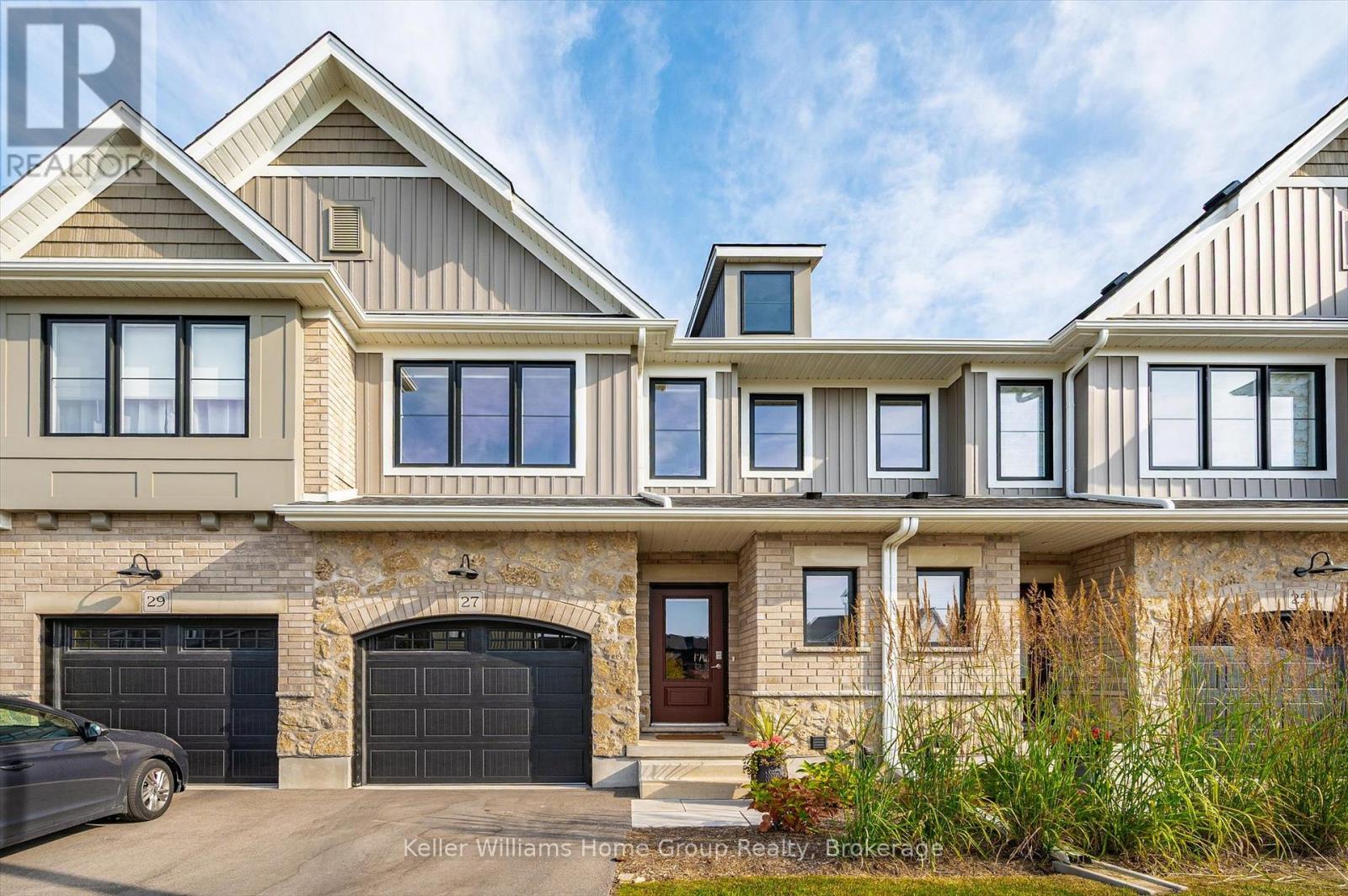 27 HEDLEY LANE - 1