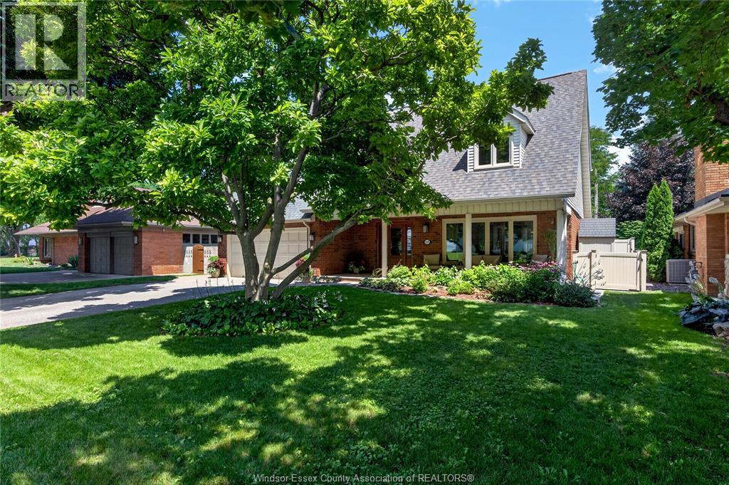220 EASTLAWN - 2