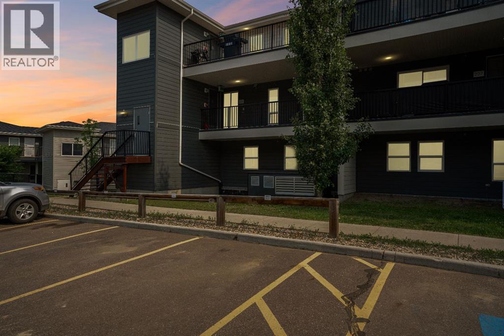#228 201 Abasand Drive - 36