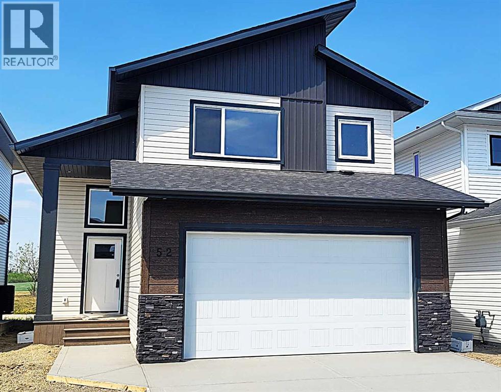 52 Emmett Crescent - 1