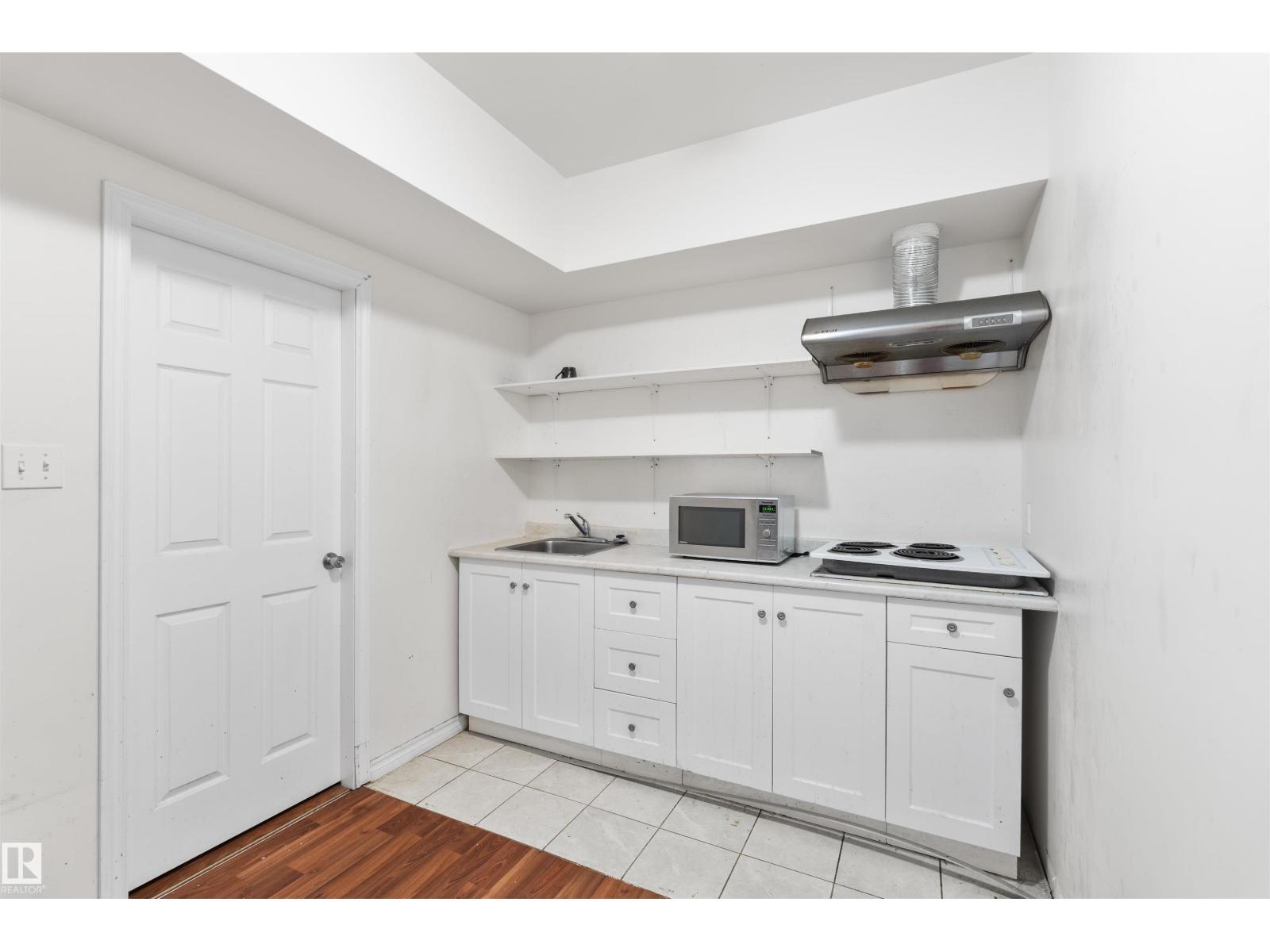 11719 127 ST NW - 22