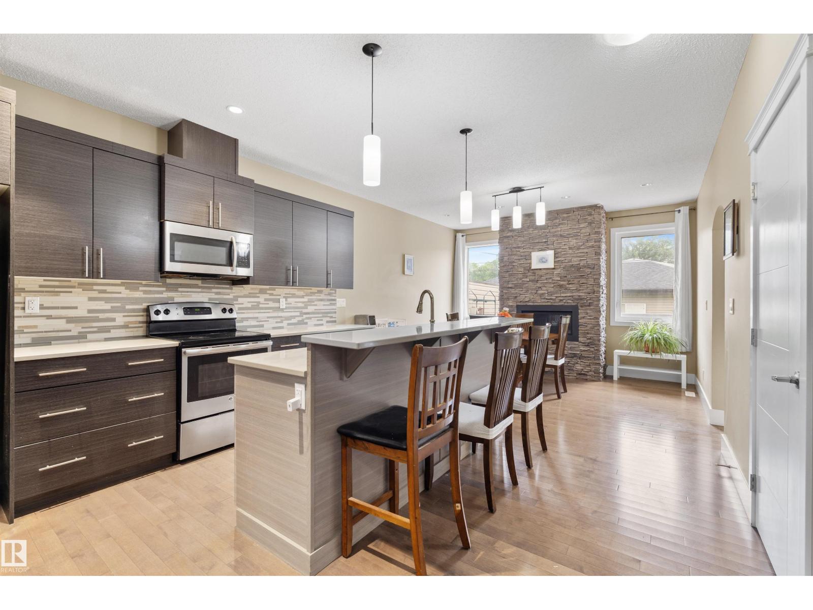 11719 127 ST NW - 7