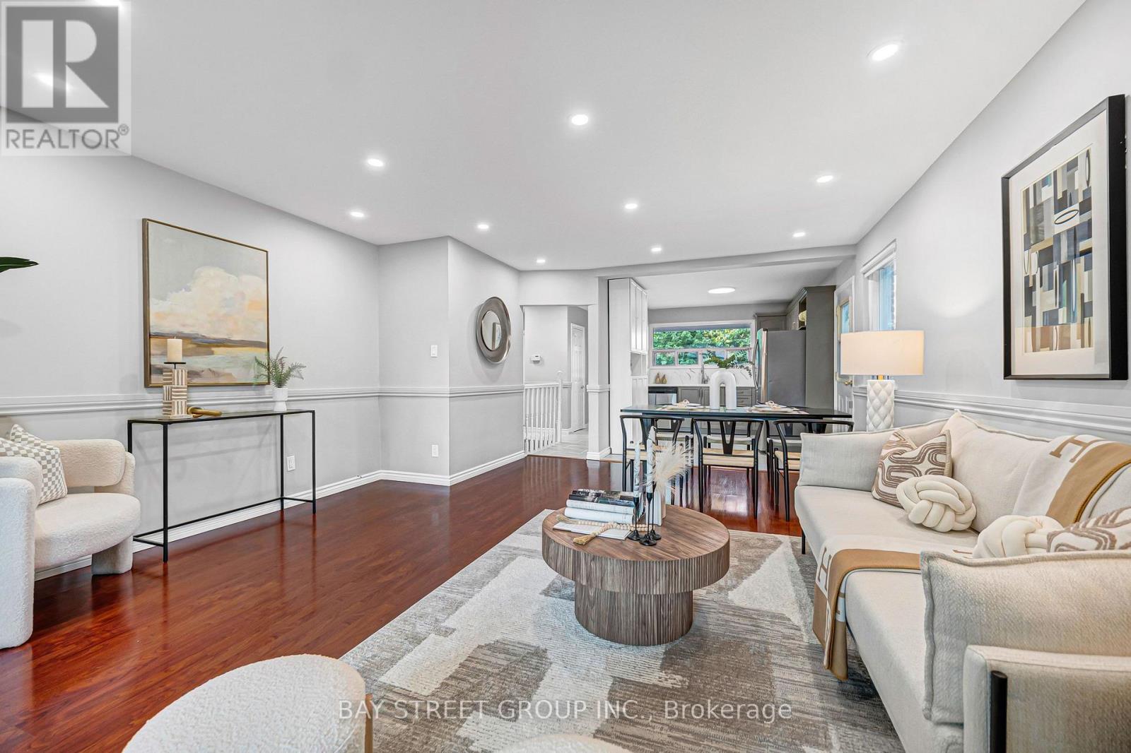 58 BILLINGSGATE CRESCENT - 13